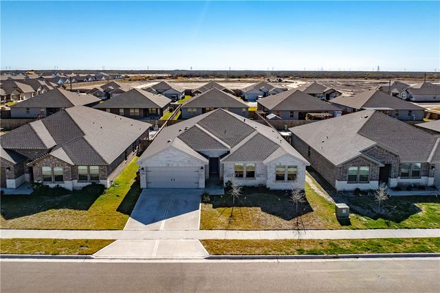 7609 Bayley, Corpus Christi, TX 78414