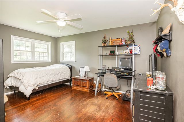 905 Sunset Lane, Harrison, AR 72601