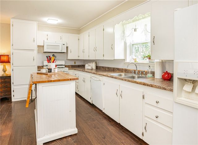 905 Sunset Lane, Harrison, AR 72601
