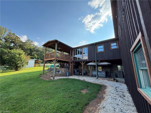 300 Tom Hunter Road, Pilot Mountain, NC 27041