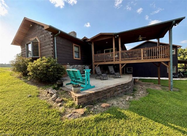300 Tom Hunter Road, Pilot Mountain, NC 27041