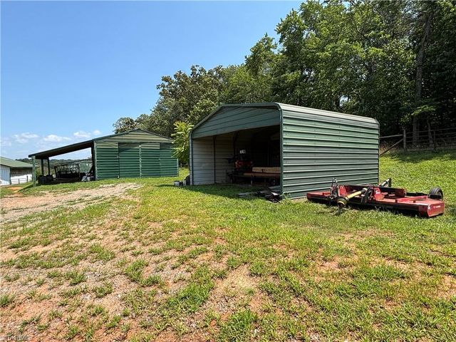 300 Tom Hunter Road, Pilot Mountain, NC 27041