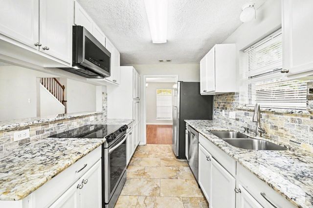 18511 Sweetmeadow Drive, Spring, TX 77379