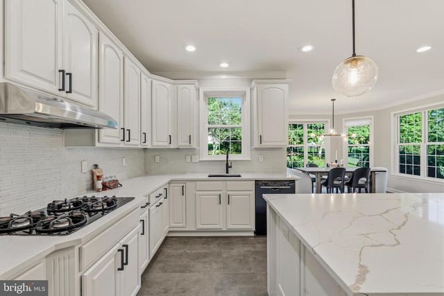 1809 KINGS FOREST TRL, Mount Airy, MD 21771