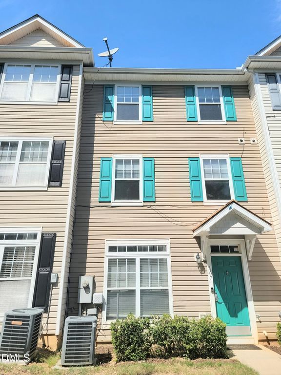 2220 Valley Edge Drive 107, Raleigh, NC 27614
