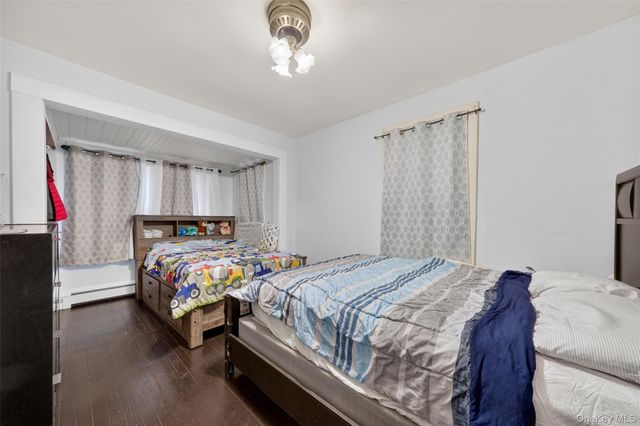 5 Miller Place, Poughkeepsie, NY 12601