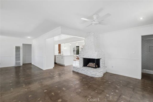 241 E 21st Street, Costa Mesa, CA 92627