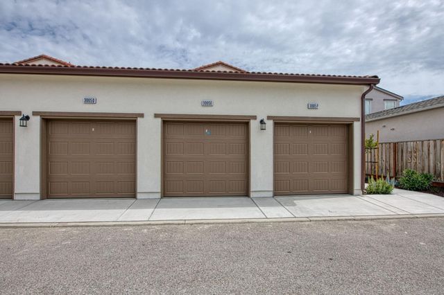 3006 Minaret Way Unit E, Marina, CA 93933