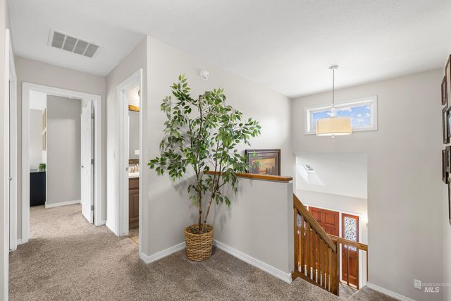 10723 W Barnsdale Ct, Boise, ID 83713