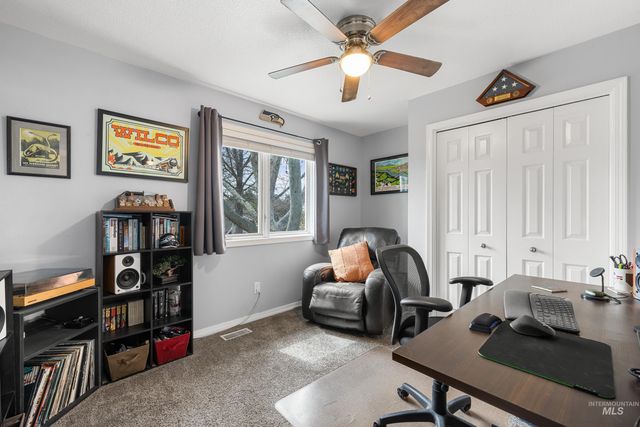 10723 W Barnsdale Ct, Boise, ID 83713