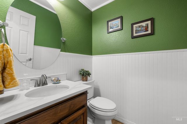 10723 W Barnsdale Ct, Boise, ID 83713