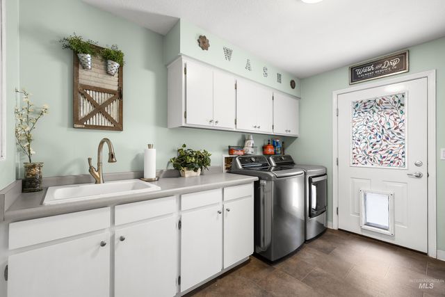 10723 W Barnsdale Ct, Boise, ID 83713