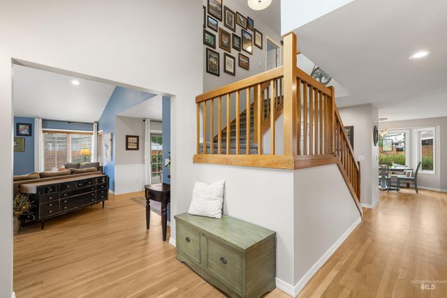 10723 W Barnsdale Ct, Boise, ID 83713