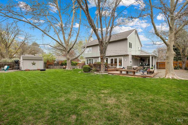 10723 W Barnsdale Ct, Boise, ID 83713