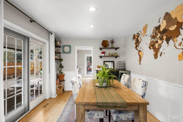 10723 W Barnsdale Ct, Boise, ID 83713