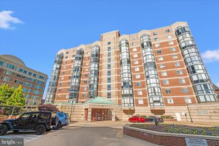 24 COURTHOUSE SQ #804, Rockville, MD 20850