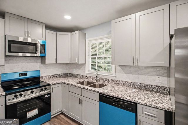 835 Pine Roc Drive, Stone Mountain, GA 30083