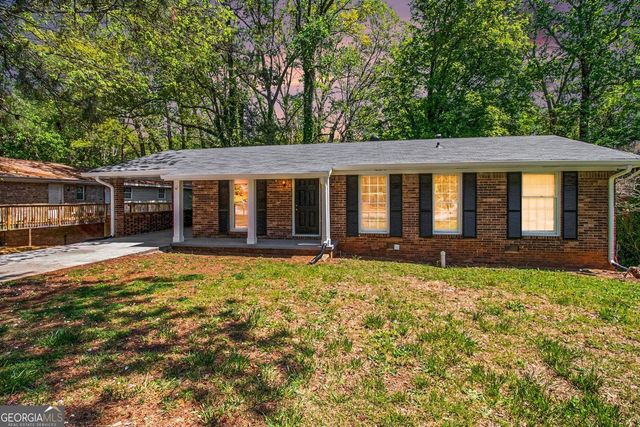 835 Pine Roc Drive, Stone Mountain, GA 30083