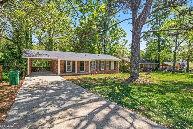 835 Pine Roc Drive, Stone Mountain, GA 30083