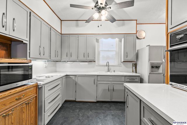 60 S Bell Street, Fremont, NE 68025
