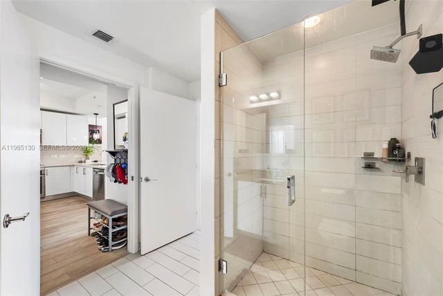 999 SW 1st Ave 2908, Miami, FL 33130