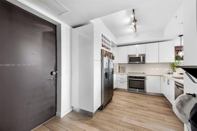 999 SW 1st Ave 2908, Miami, FL 33130