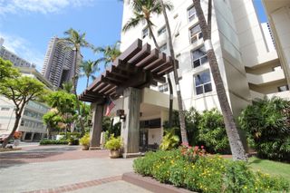 469 Ena Road 2007, Honolulu, HI 96815