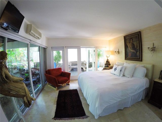 3596 Main Highway, Miami, FL 33133