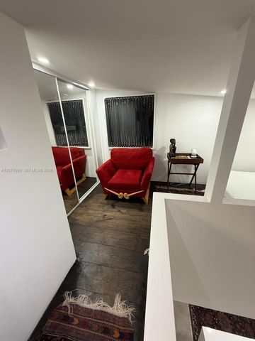 3596 Main Highway, Miami, FL 33133