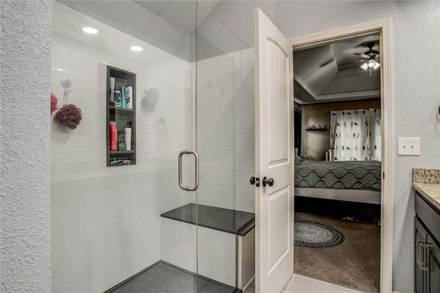 16963 Auburn Court, Bonner Springs, KS 66012