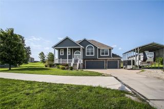 16963 Auburn Court, Bonner Springs, KS 66012