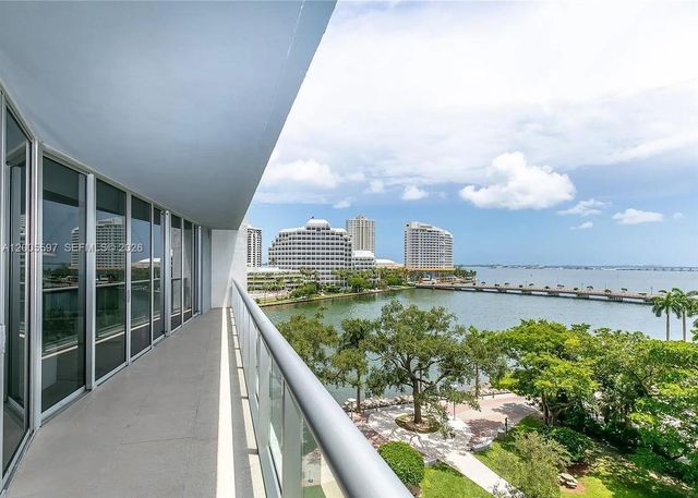 495 Brickell Ave 703, Miami, FL 33131