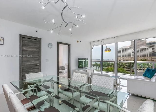 495 Brickell Ave 703, Miami, FL 33131