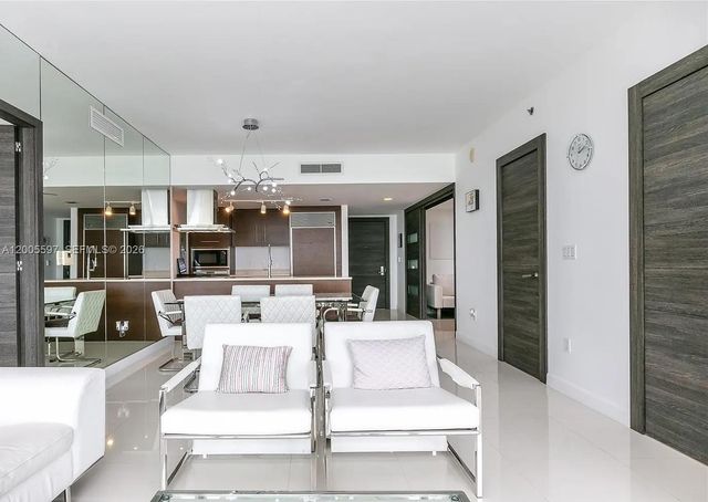 495 Brickell Ave 703, Miami, FL 33131