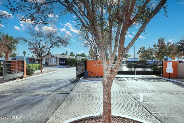 5201 W Camelback Road 243, Phoenix, AZ 85031