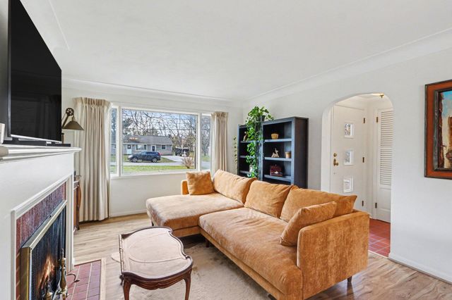 3784 Jennings Drive, Kalamazoo, MI 49048