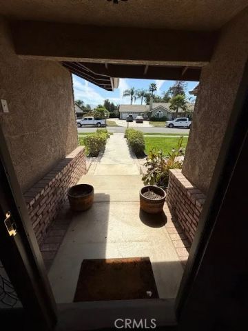 19534 Kiningham Drive, Bloomington, CA 92316