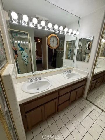 19534 Kiningham Drive, Bloomington, CA 92316