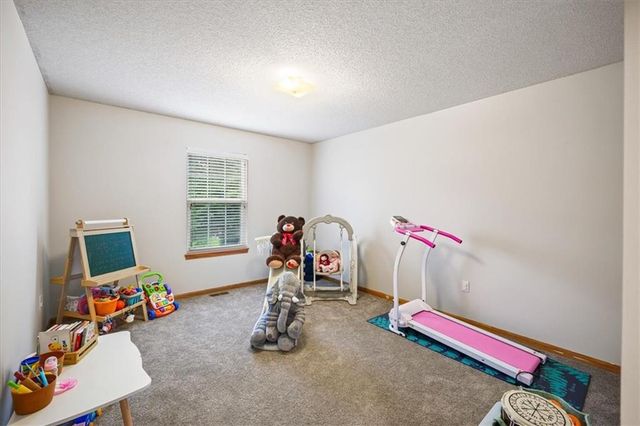 300-B N Buchanan Street, Olathe, KS 66061