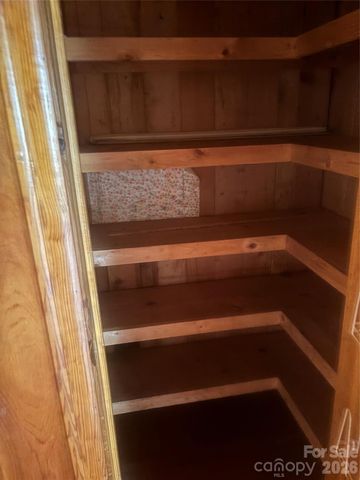 819 N Piedmont Avenue, Kings Mountain, NC 28086