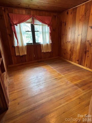 819 N Piedmont Avenue, Kings Mountain, NC 28086