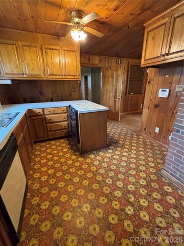 819 N Piedmont Avenue, Kings Mountain, NC 28086