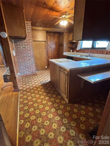 819 N Piedmont Avenue, Kings Mountain, NC 28086