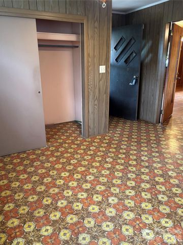 819 N Piedmont Avenue, Kings Mountain, NC 28086