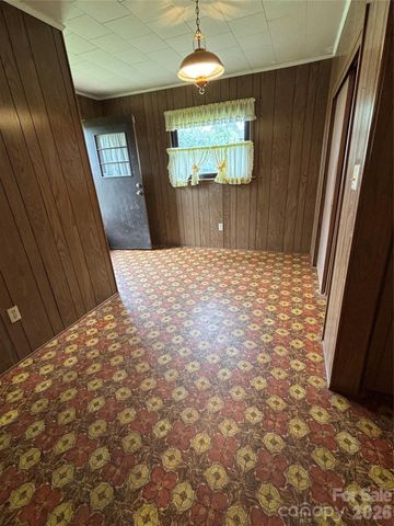 819 N Piedmont Avenue, Kings Mountain, NC 28086