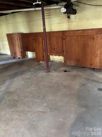 819 N Piedmont Avenue, Kings Mountain, NC 28086