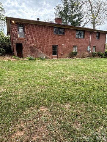 819 N Piedmont Avenue, Kings Mountain, NC 28086