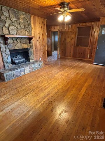 819 N Piedmont Avenue, Kings Mountain, NC 28086
