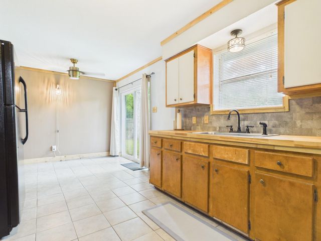 475 Jones Road, New Waverly, TX 77358