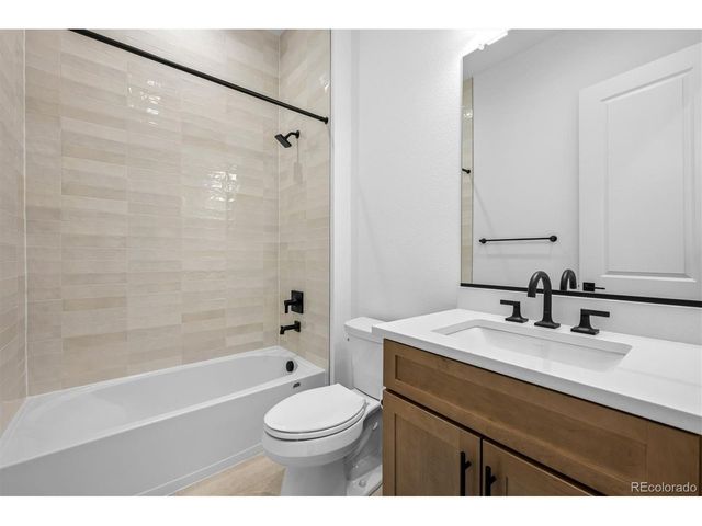 3039 Newfound Lake Rd, Berthoud, CO 80513